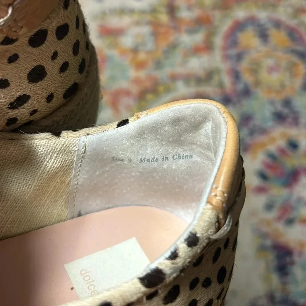 👣Dolce Vita Women’s 9‎ platform hide on leather and linen sneaker